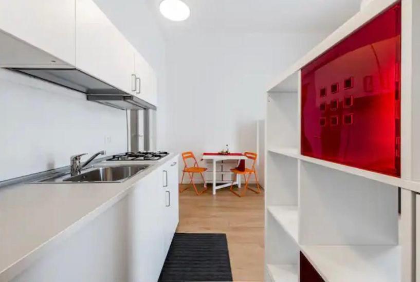5Ino Apartment Бари Екстериор снимка