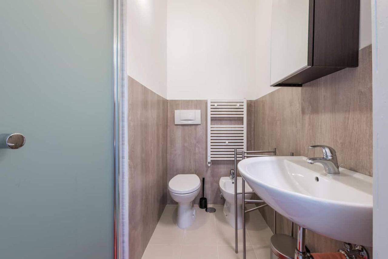 5Ino Apartment Бари Екстериор снимка
