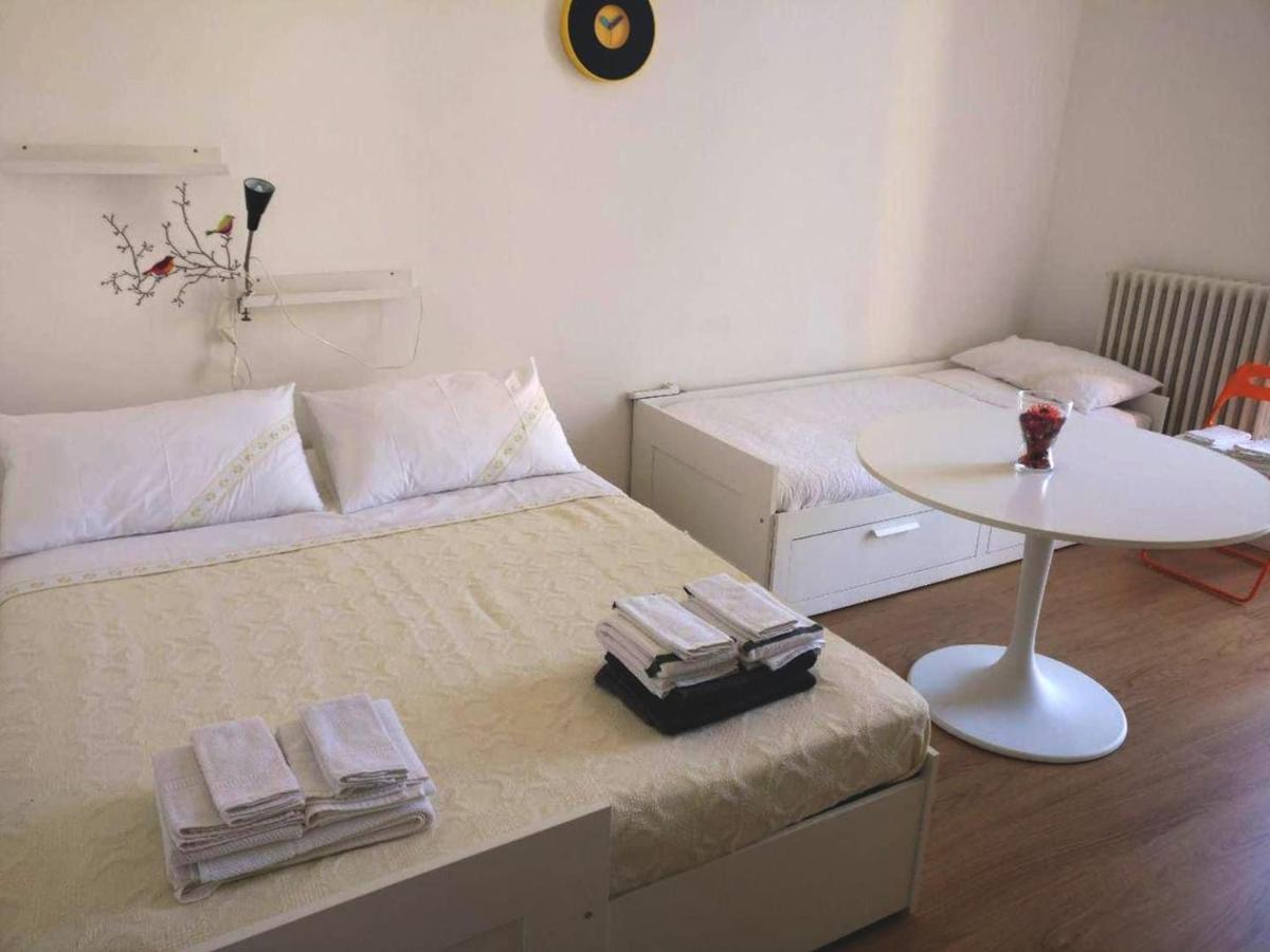 5Ino Apartment Бари Екстериор снимка